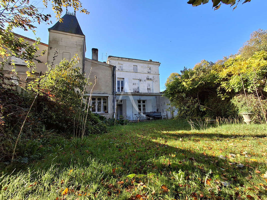 Maison à PONS