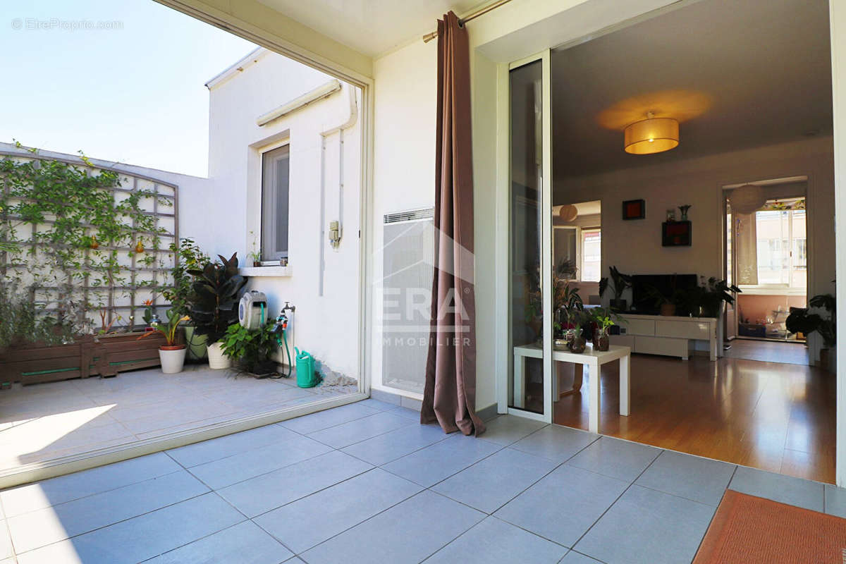 Appartement à MARSEILLE-10E