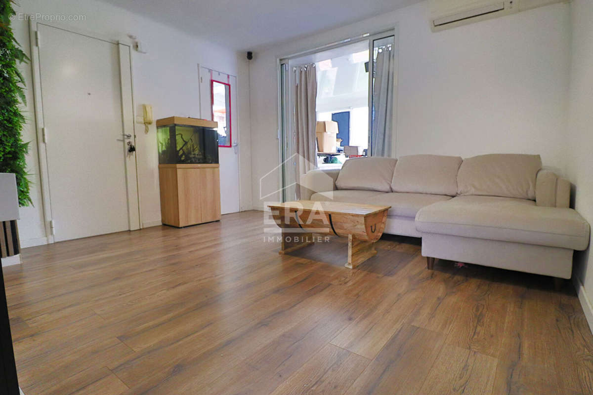 Appartement à MARSEILLE-10E