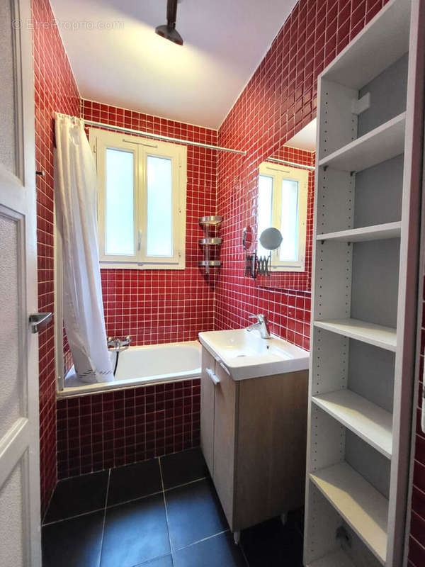 Appartement à PARIS-9E