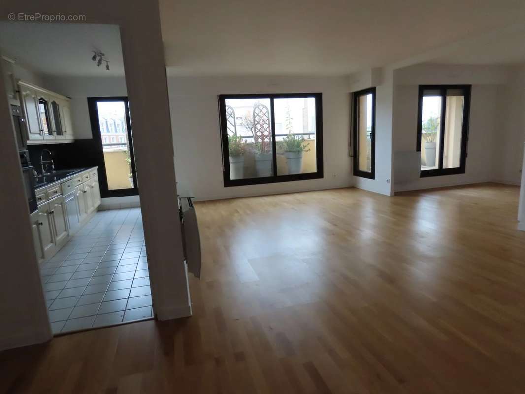 Appartement à CHELLES