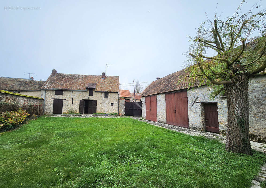 Maison à DOURDAN