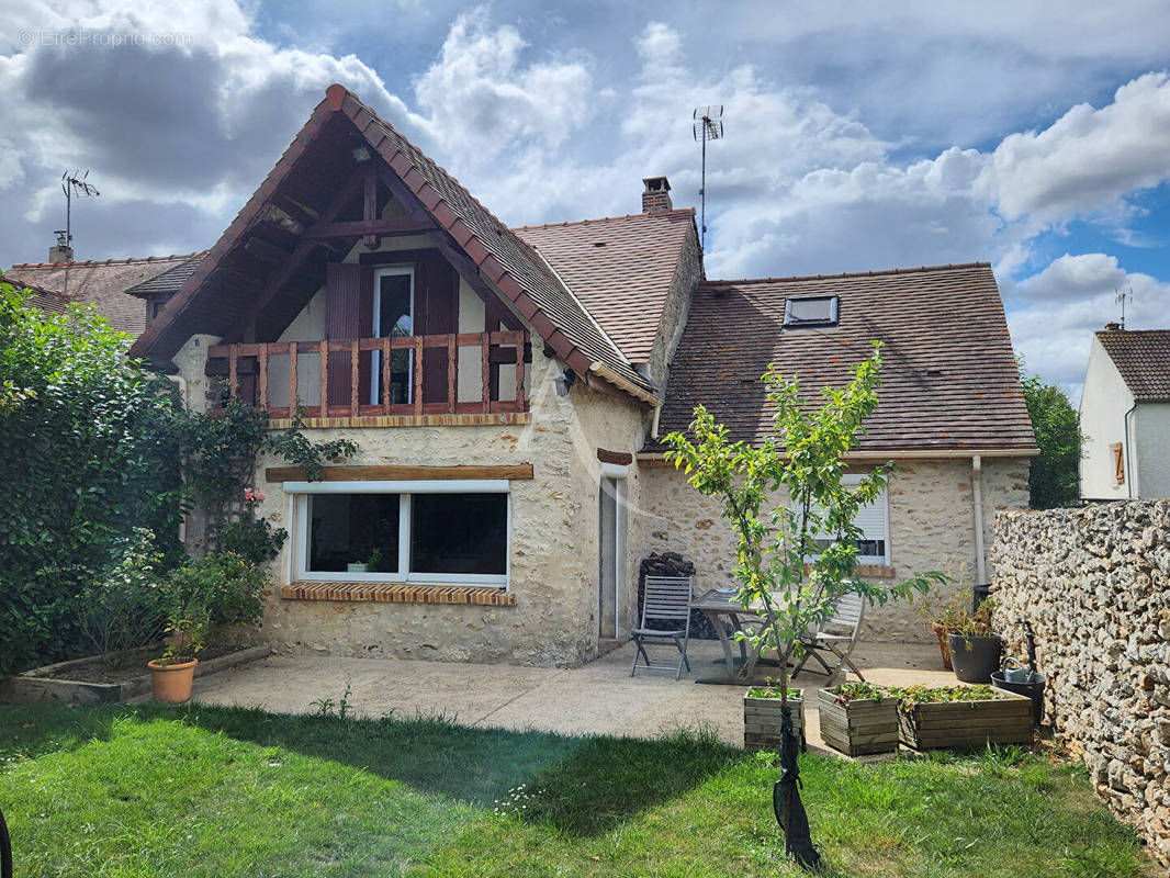 Maison à DOURDAN