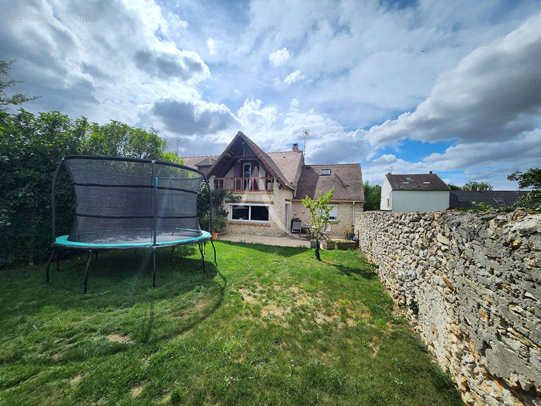 Maison à DOURDAN