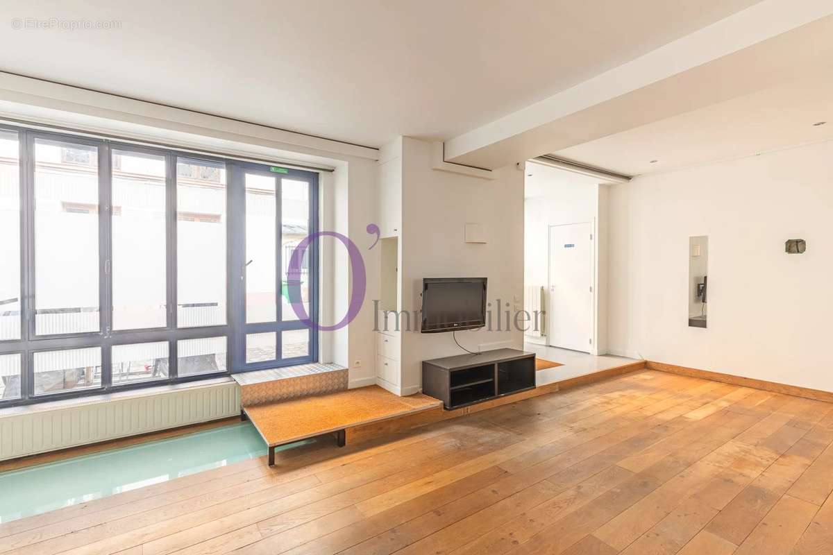 Appartement à PARIS-20E