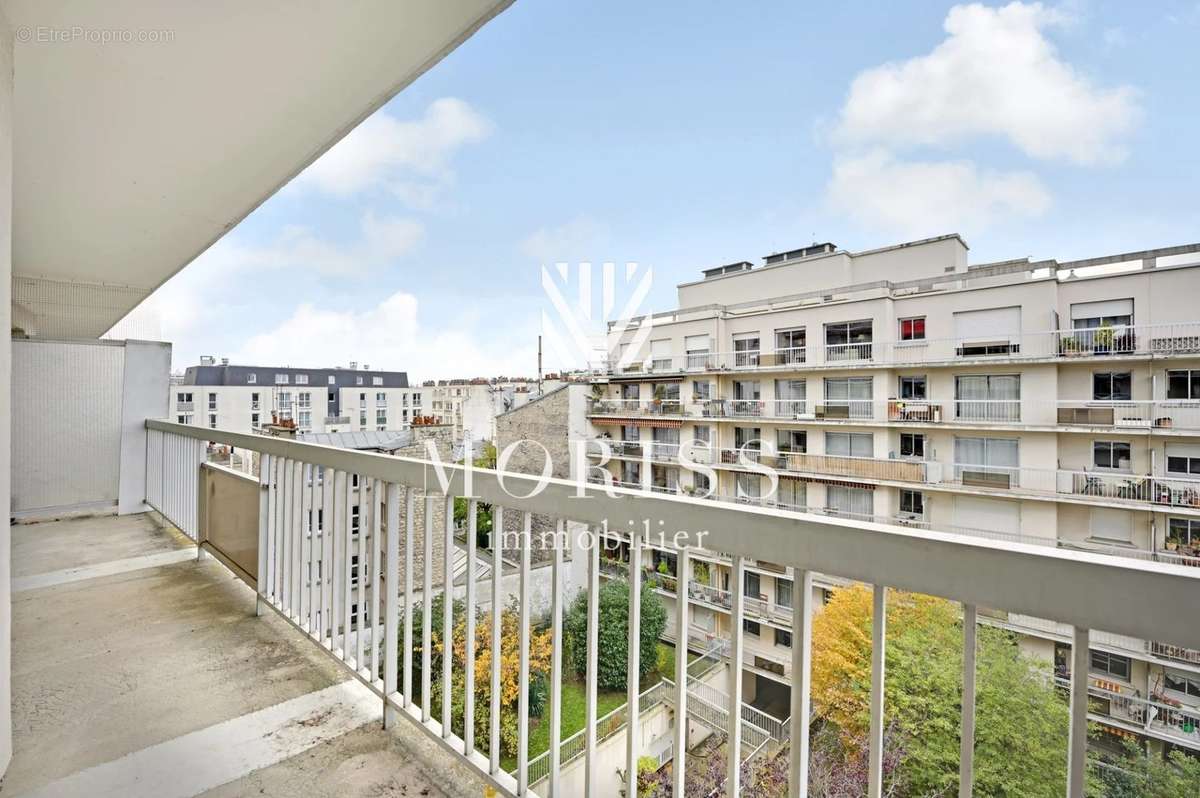 Appartement à PARIS-11E