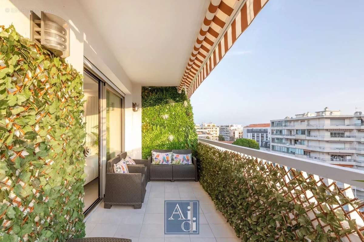 Appartement à CANNES