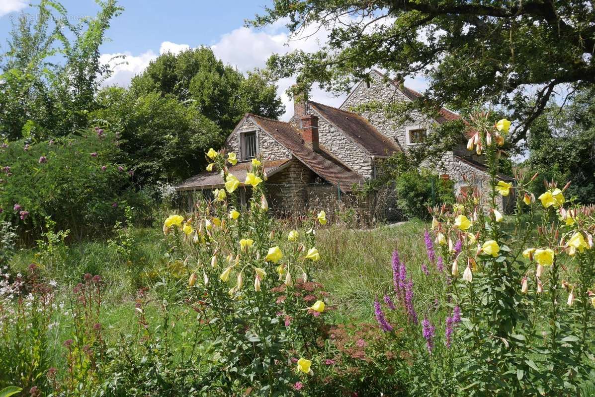 Maison à TOUCHAY