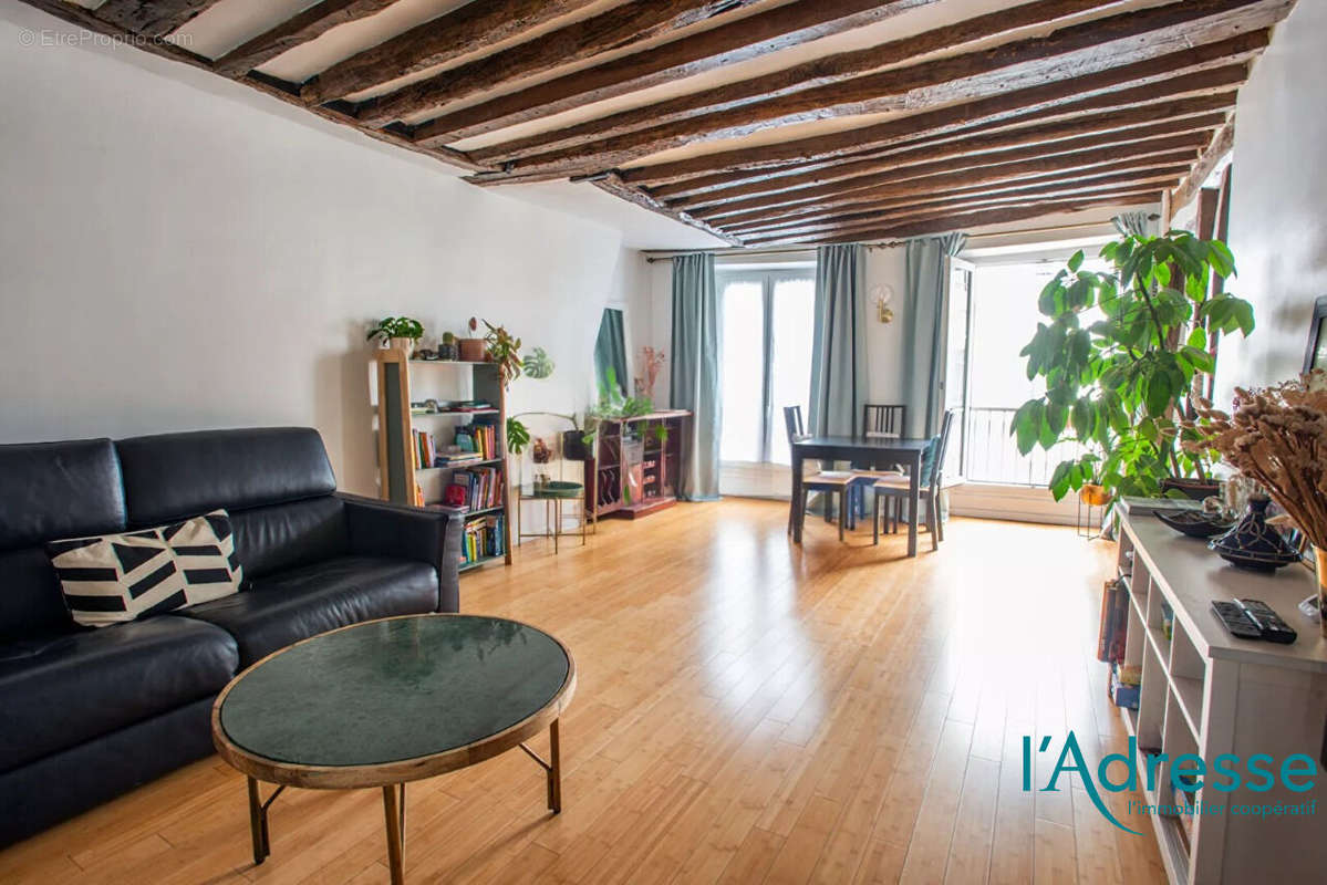 Appartement à PARIS-11E