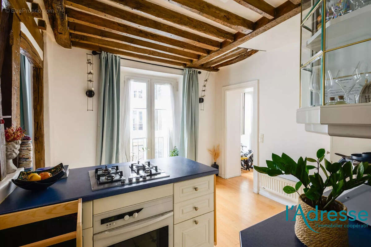 Appartement à PARIS-11E