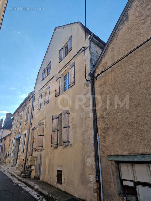 Appartement à CHABLIS