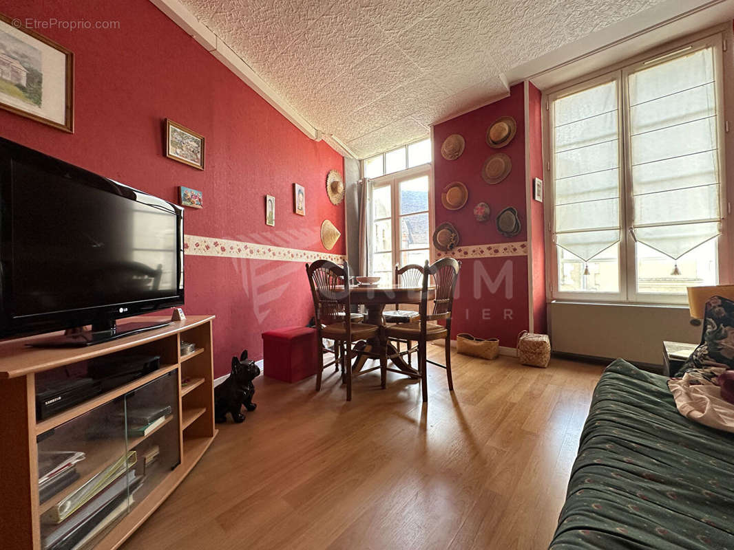 Appartement à JOIGNY