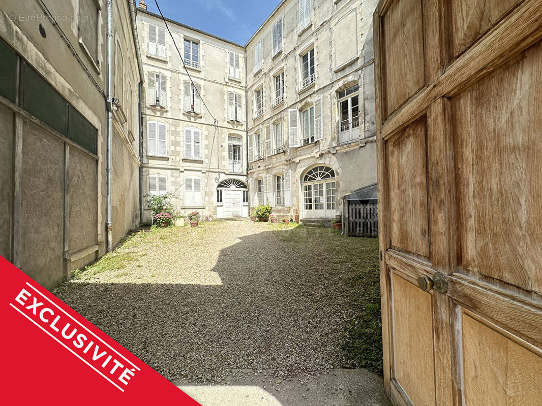 Appartement à JOIGNY