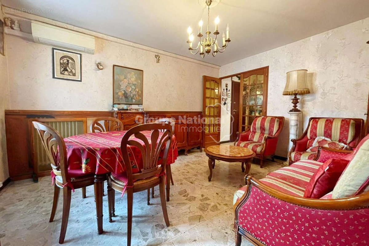 Appartement à MARSEILLE-10E