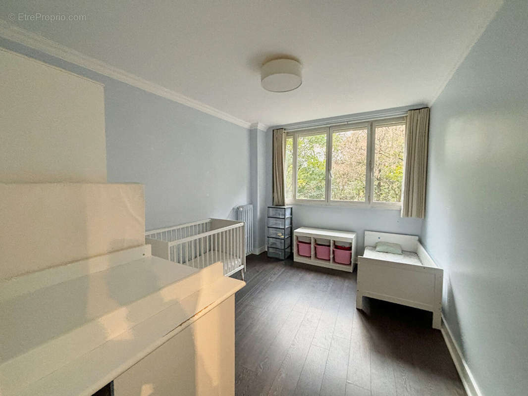 Appartement à PARIS-12E