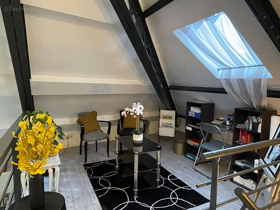 Appartement à BRUAY-LA-BUISSIERE