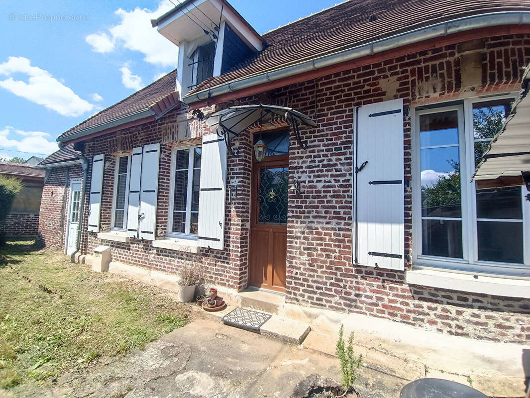 Maison à AMBLAINVILLE