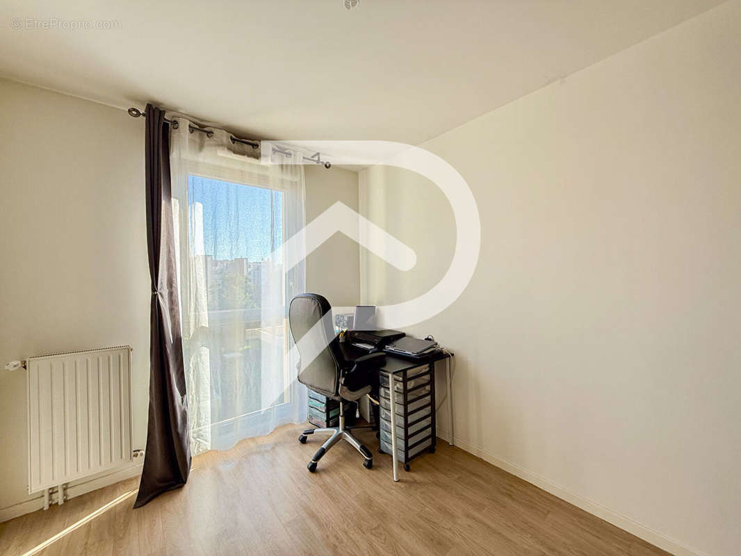 Appartement à AULNAY-SOUS-BOIS