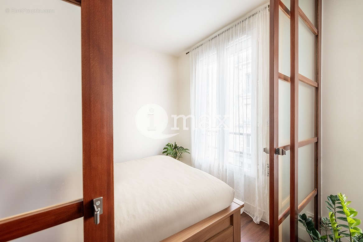 Appartement à LEVALLOIS-PERRET