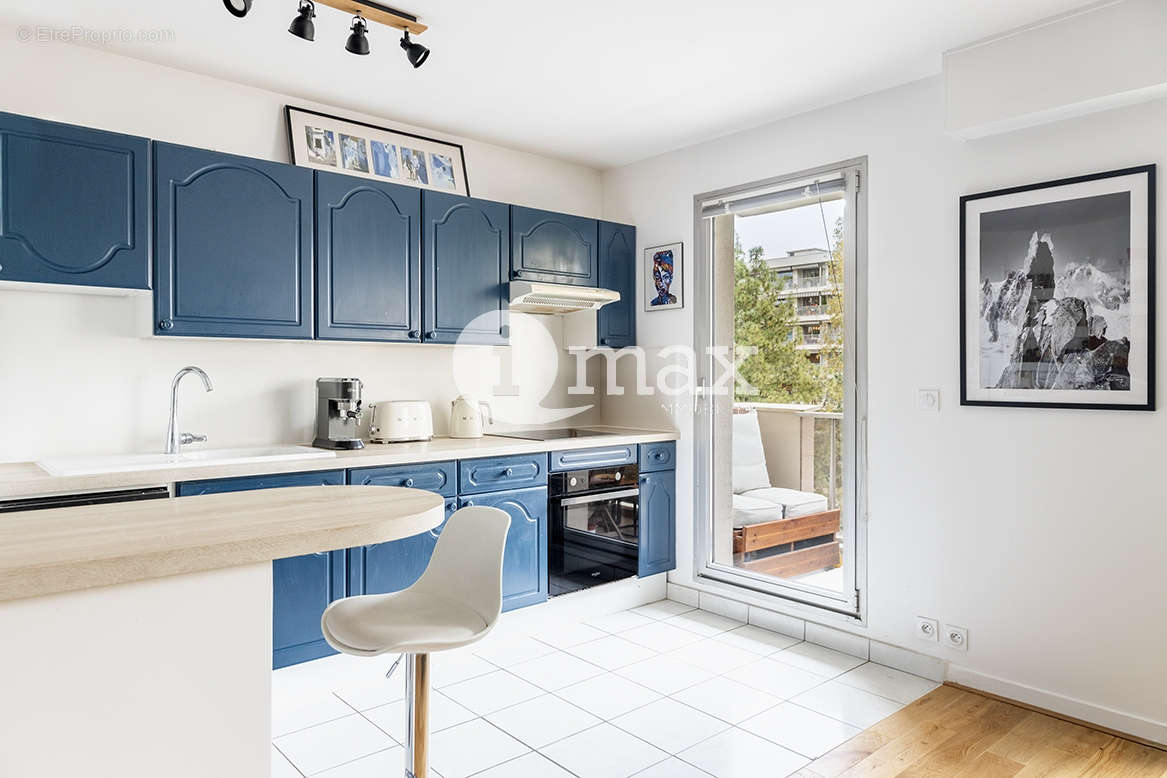 Appartement à LEVALLOIS-PERRET