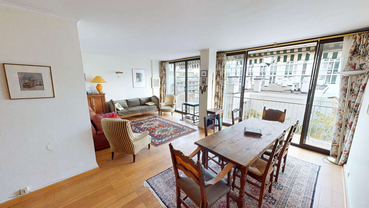 Appartement à BOULOGNE-BILLANCOURT