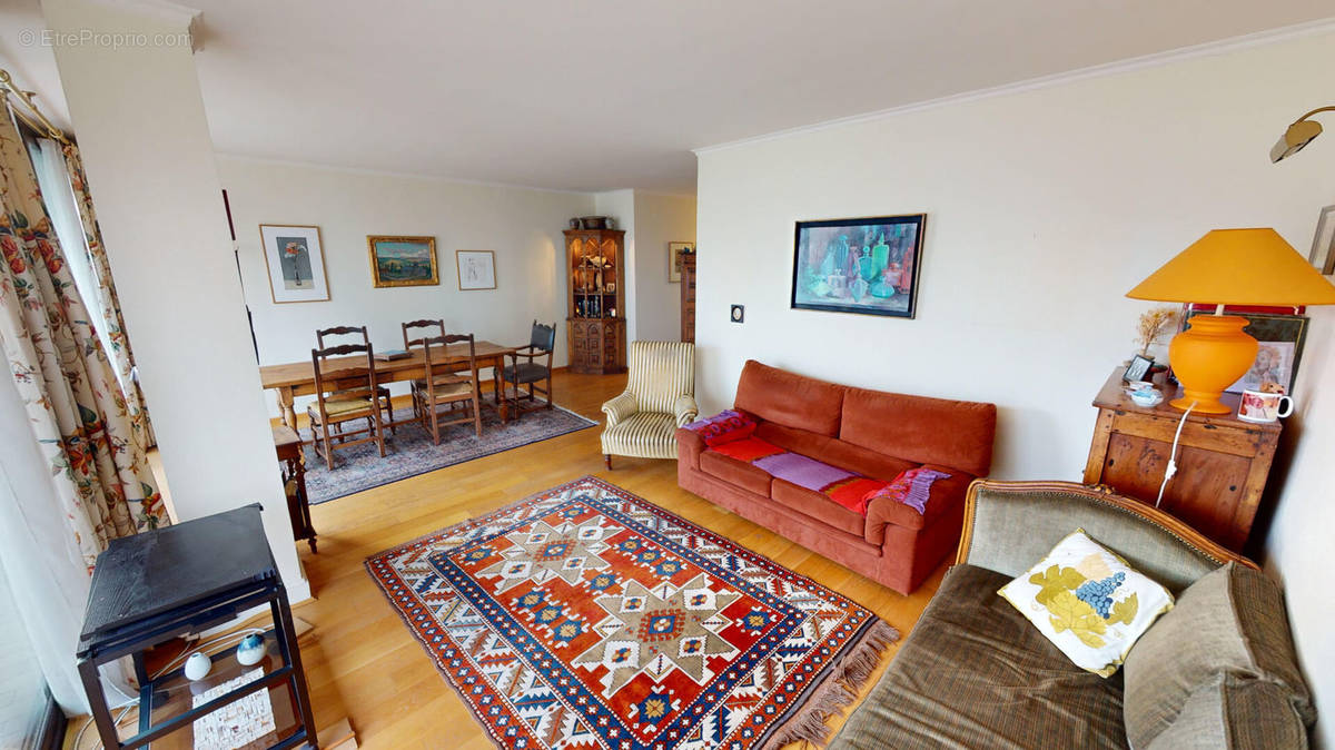 Appartement à BOULOGNE-BILLANCOURT