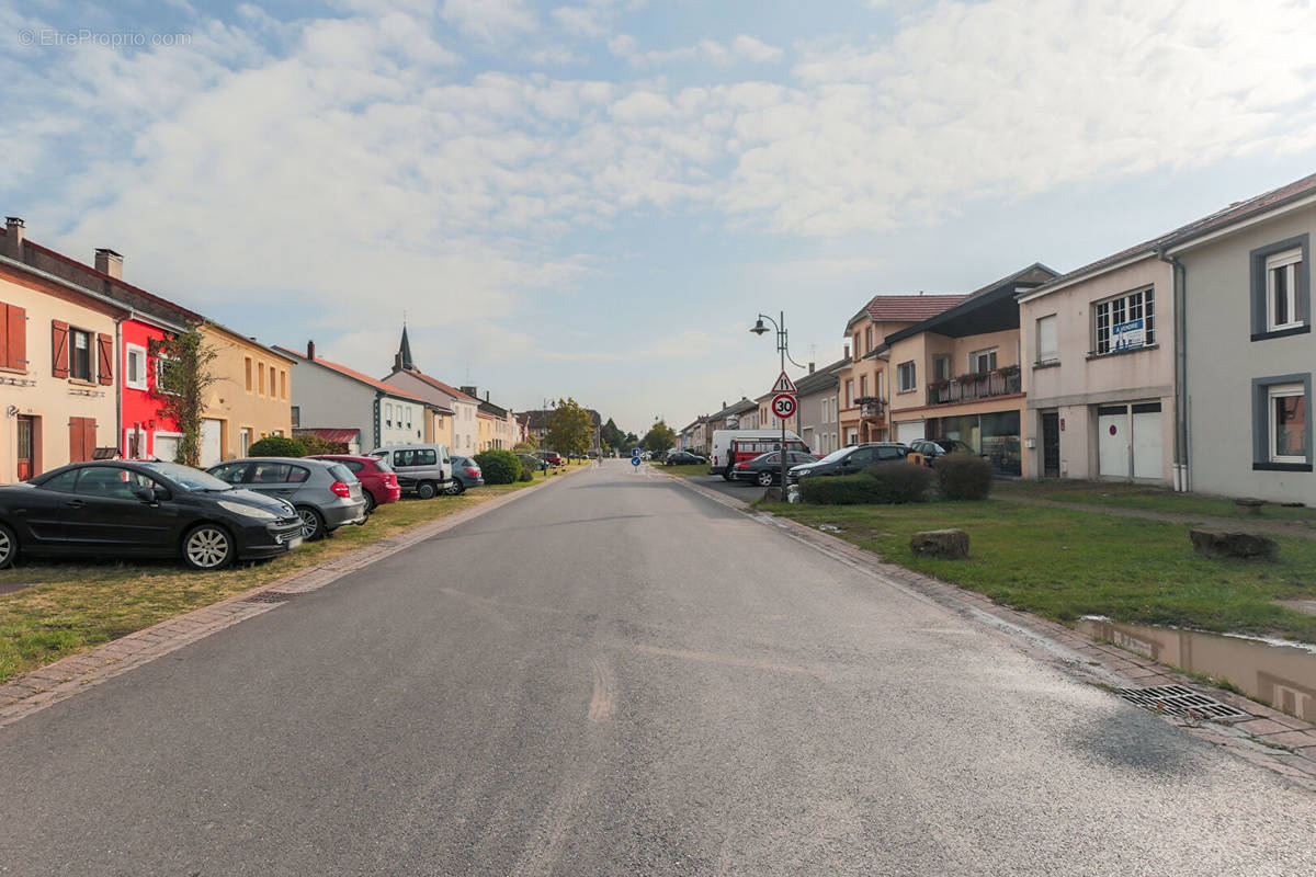 Maison à BENESTROFF