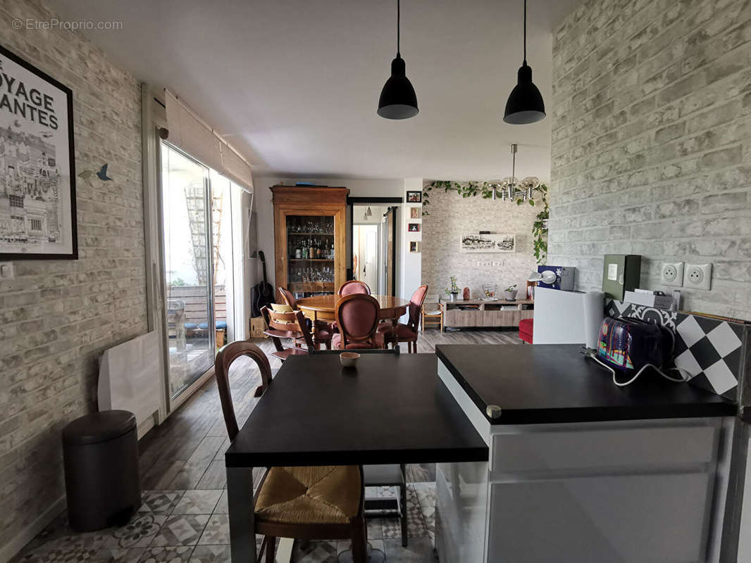 Appartement à BORDEAUX