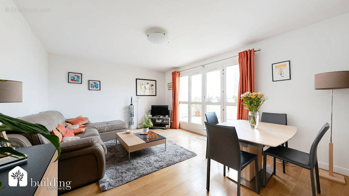 Appartement à LEVALLOIS-PERRET