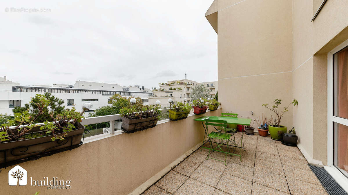 Appartement à LEVALLOIS-PERRET