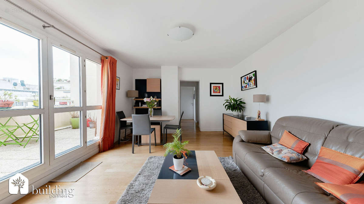 Appartement à LEVALLOIS-PERRET