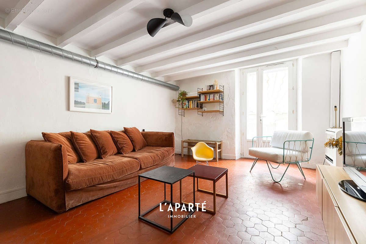 Appartement à MARSEILLE-6E