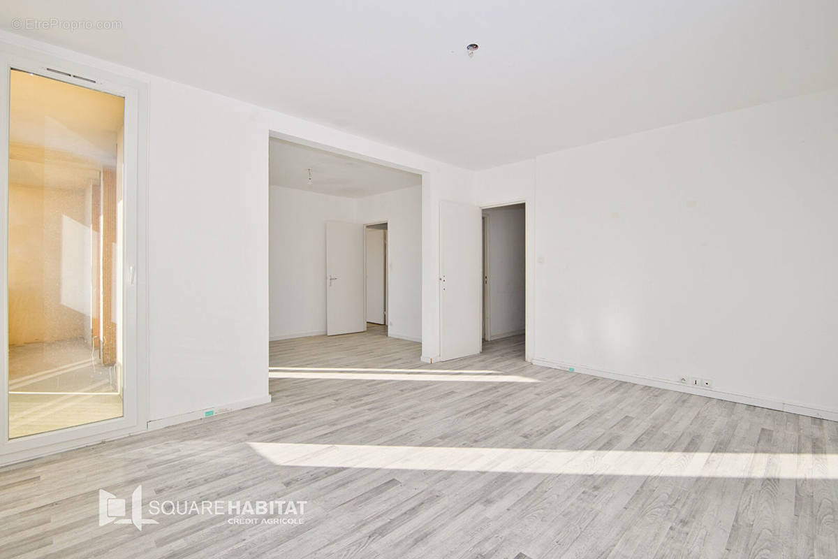 Appartement à MARSEILLE-11E