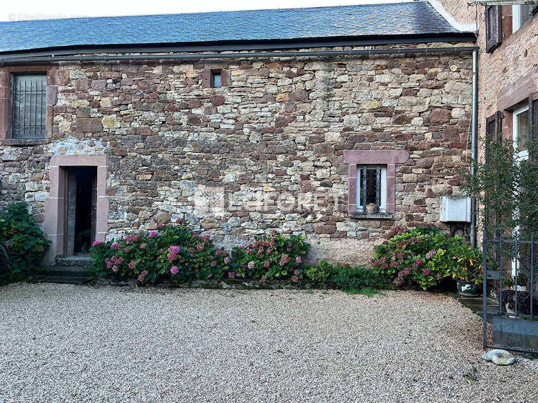 Maison à LA LOUBIERE