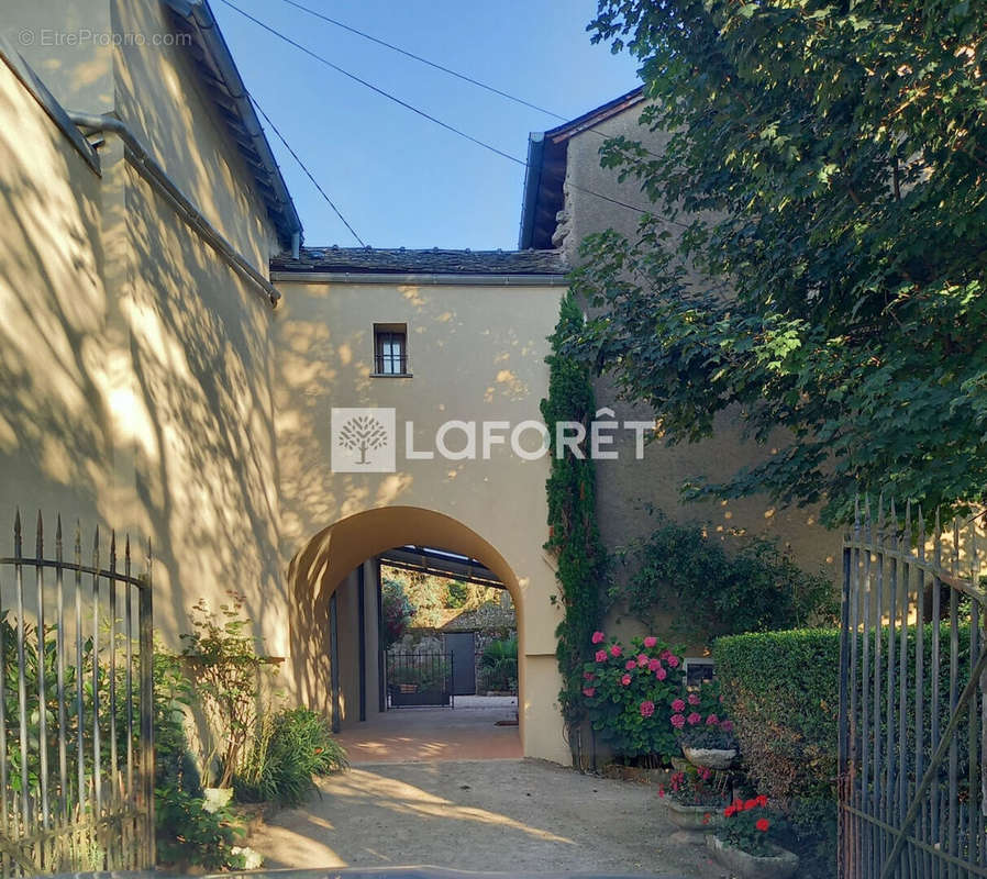 Maison à LA LOUBIERE