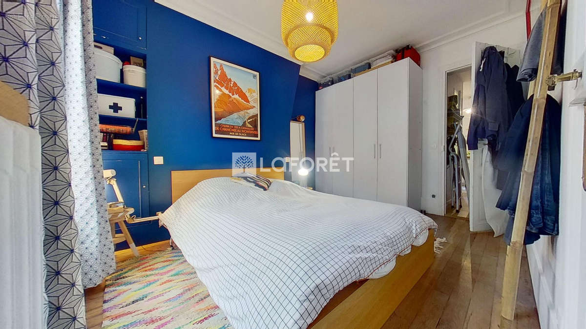 Appartement à PARIS-17E