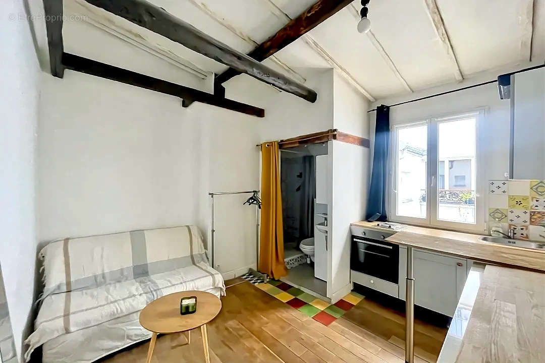 Appartement à PARIS-10E