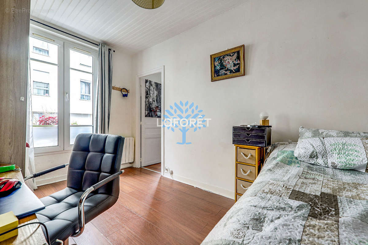 Appartement à PARIS-20E