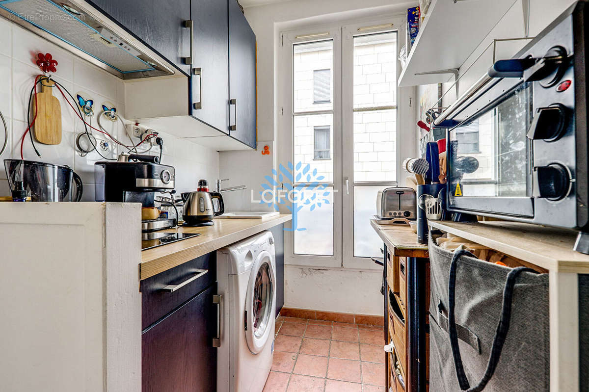 Appartement à PARIS-20E