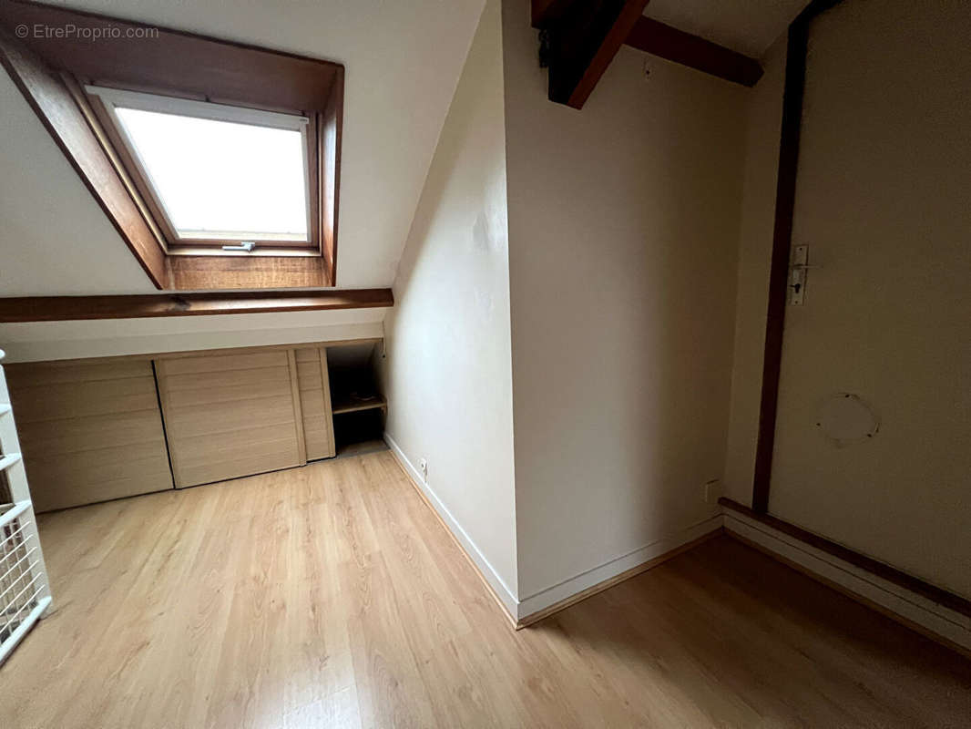 Appartement à NANTERRE