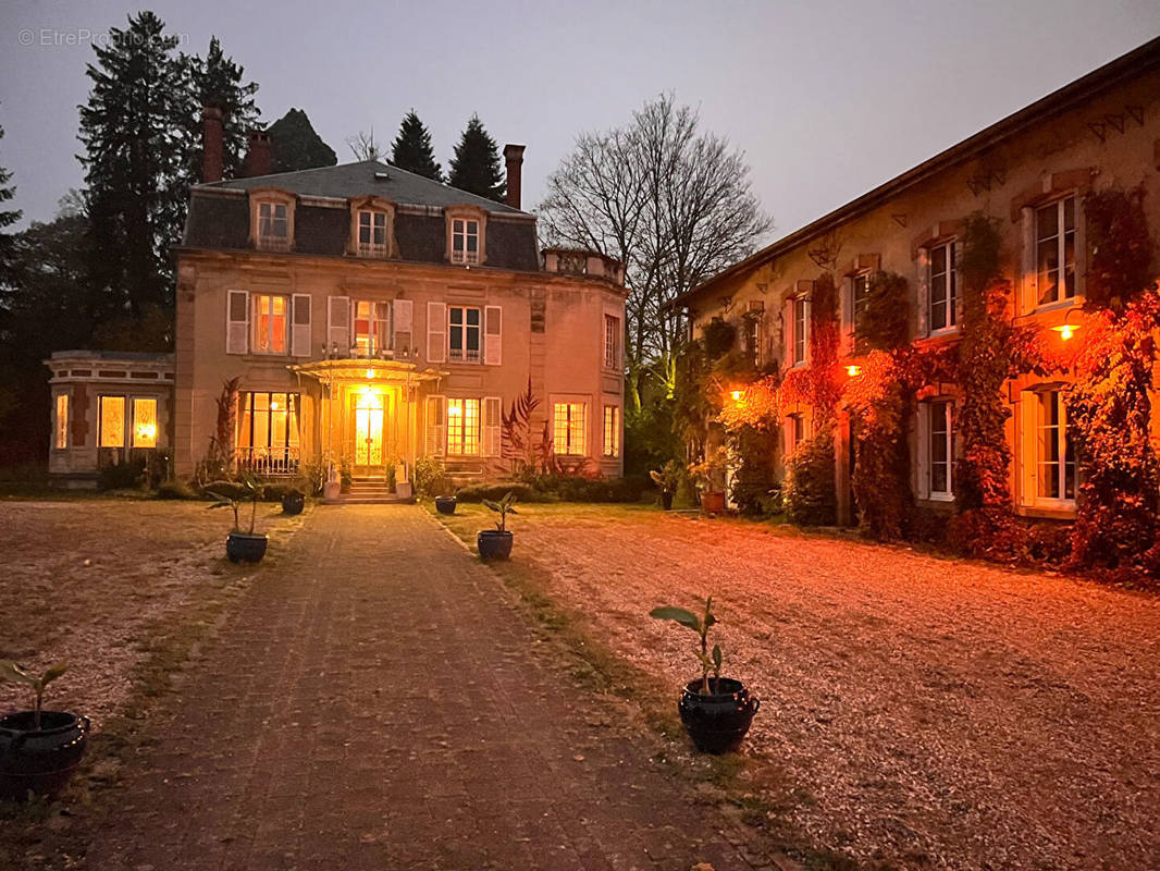 Maison à CIREY-SUR-VEZOUZE