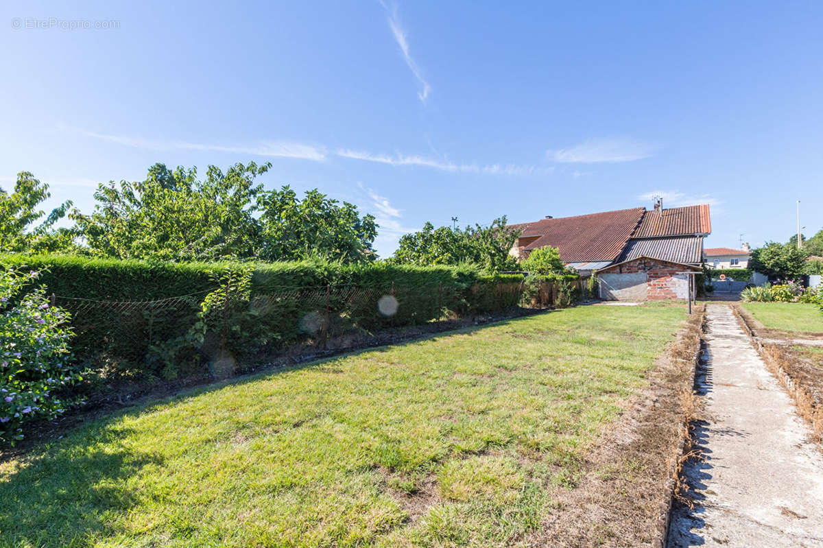 Maison à AIRE-SUR-L&#039;ADOUR