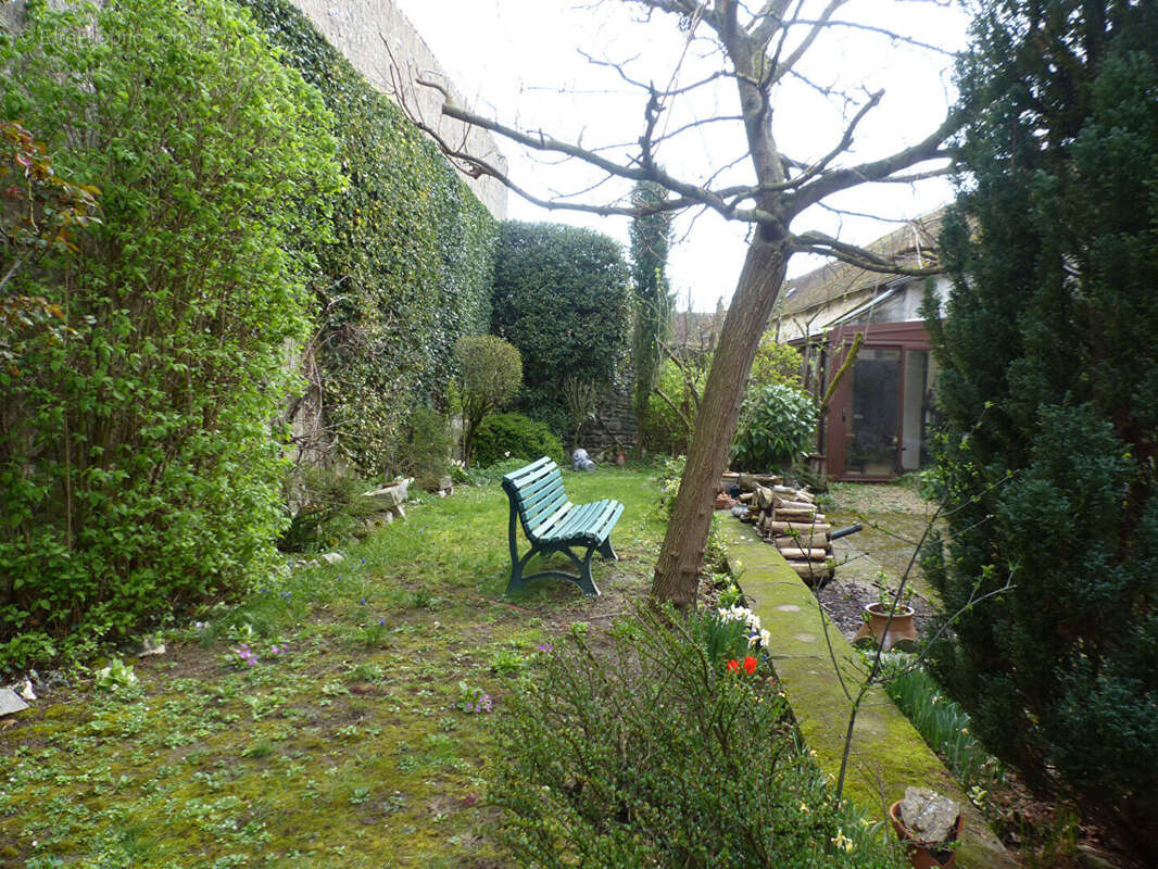 Maison à BOUGLIGNY