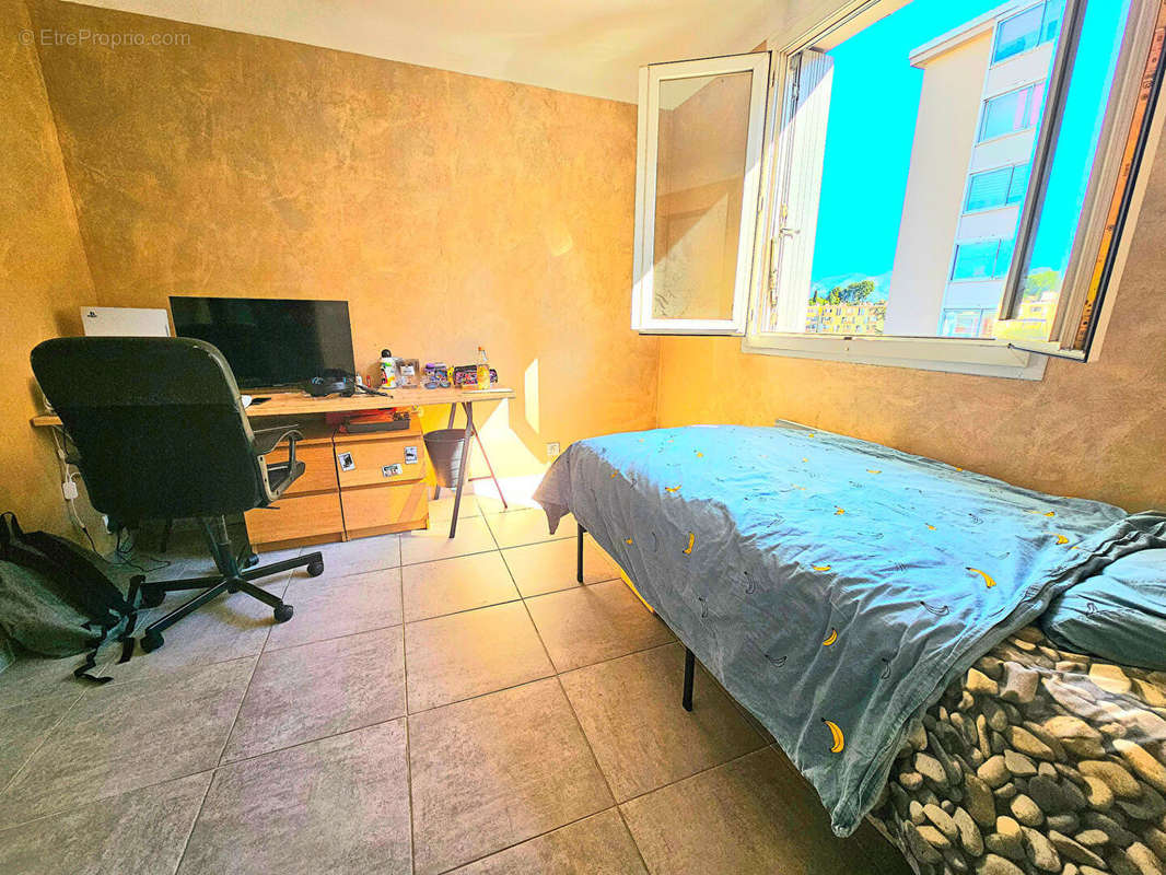 Appartement à AUBAGNE