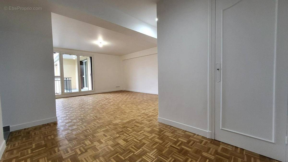 Appartement à VERSAILLES