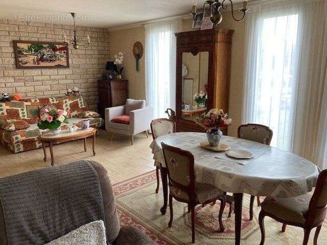 Photo 2 - Appartement à CHATILLON-SUR-SEINE