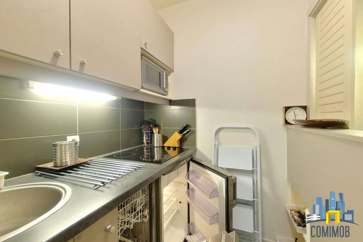 Appartement à COURBEVOIE