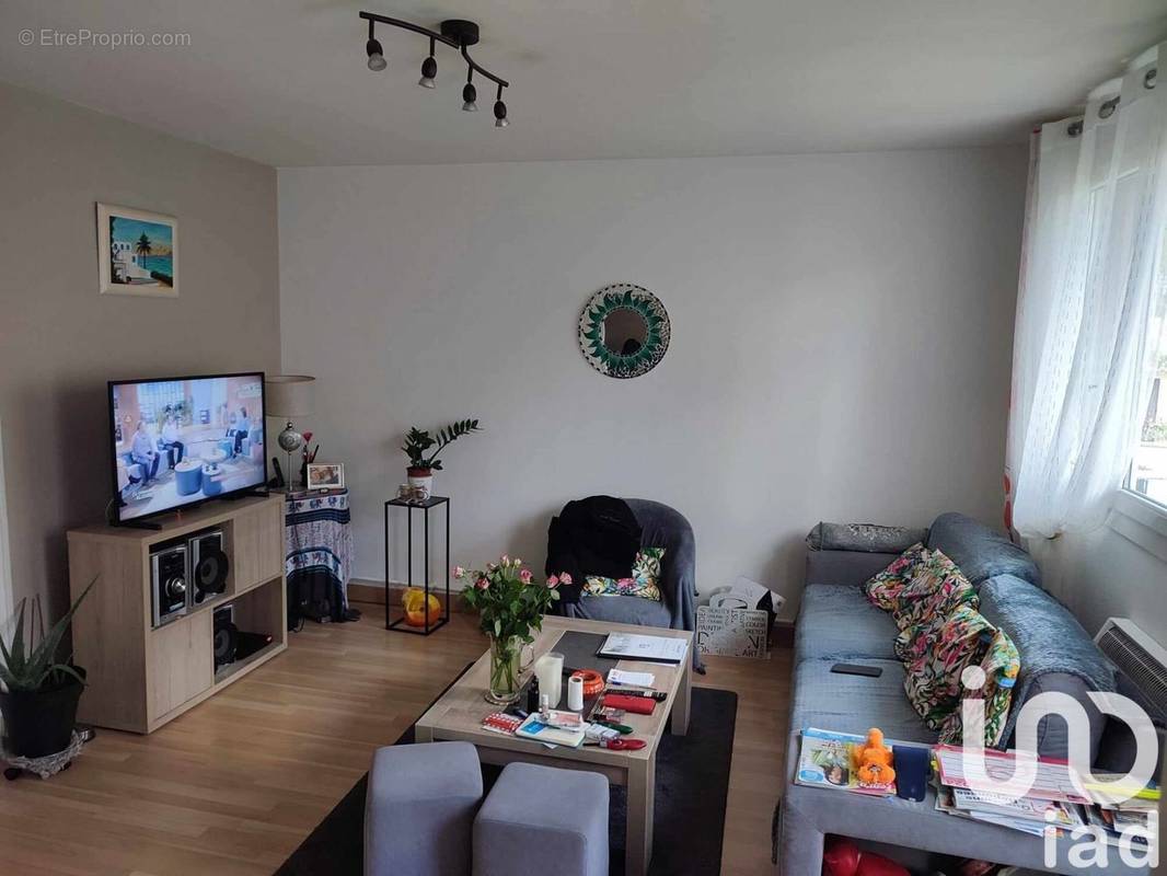 Photo 1 - Appartement à LE PLESSIS-TREVISE