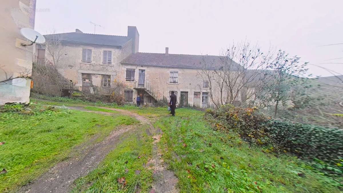 Maison à CORVOL-L&#039;ORGUEILLEUX