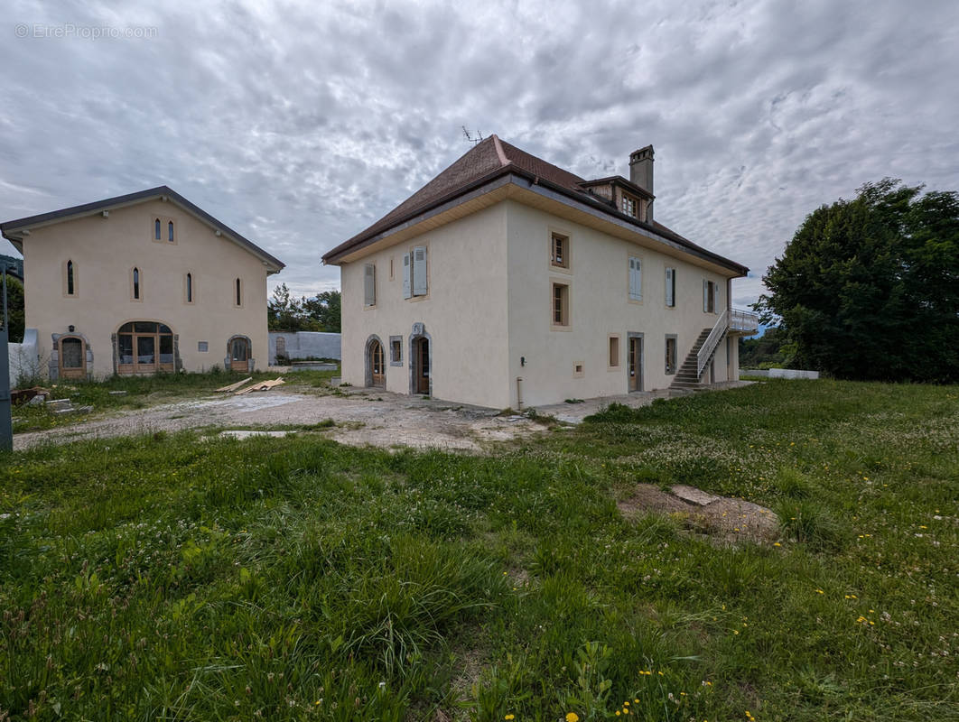 Maison à BONNE